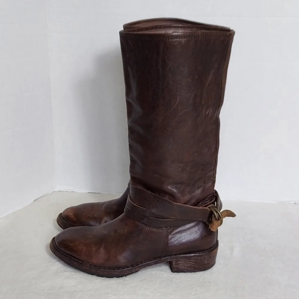 Vintage Shoe Company Distressed Brown Leather Boots Wrap Around Buckle Straps - Picture 2 of 12